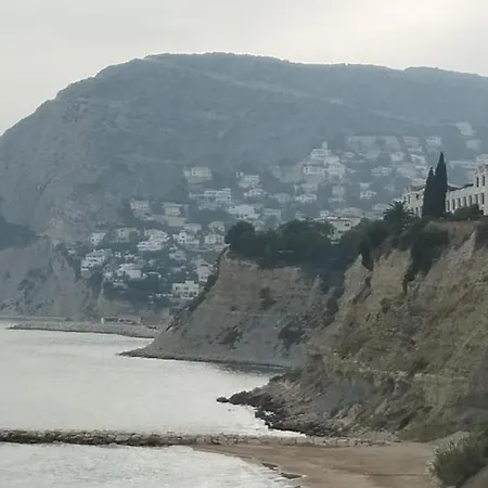 La Linea *